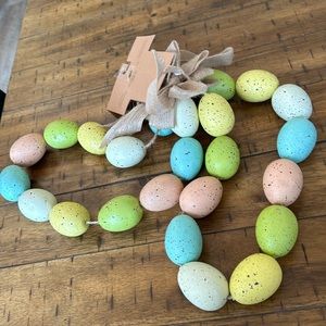 Garland of Speckled Easter Eggs
